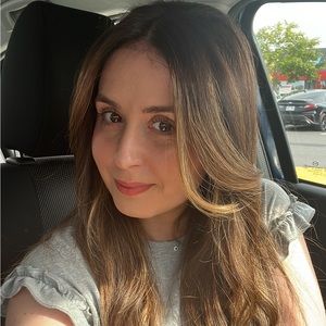 Meet your Posher, Charlène